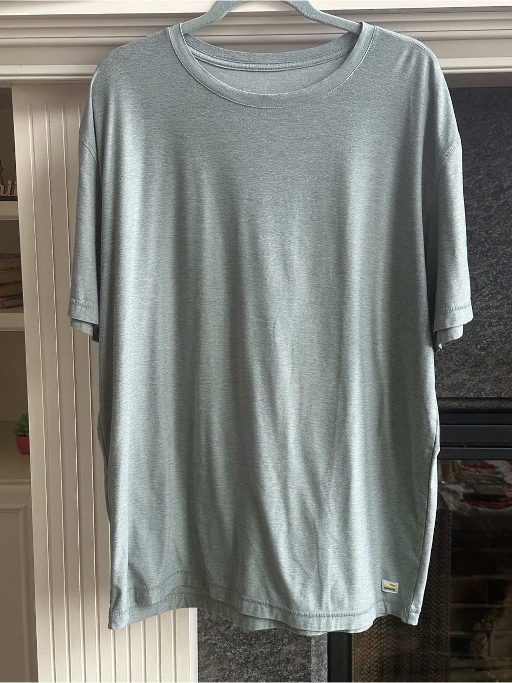Vuori Men's Short Sleeve Crew Tee in Dusty Sage